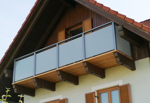 Aluminium-Glasgeländer