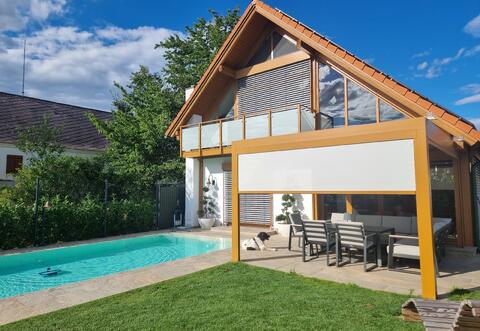 Lamellendach mit Zip-Screen