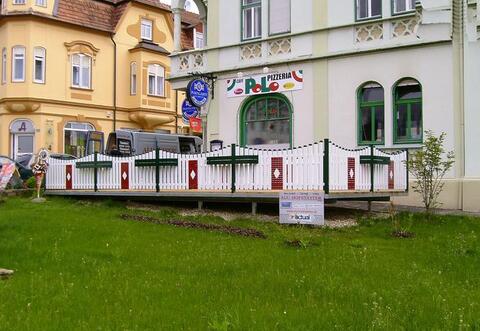 Zäune, Tore & Türen aus Aluminium