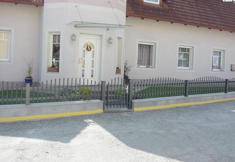 Zäune, Tore & Türen aus Aluminium