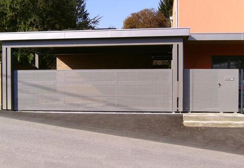 Zäune, Tore & Türen aus Aluminium