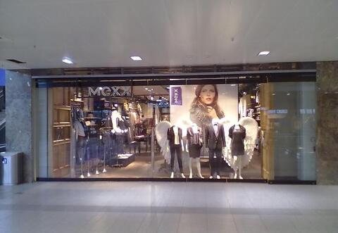 Verglasungen, Portalbau & Fassadenbau