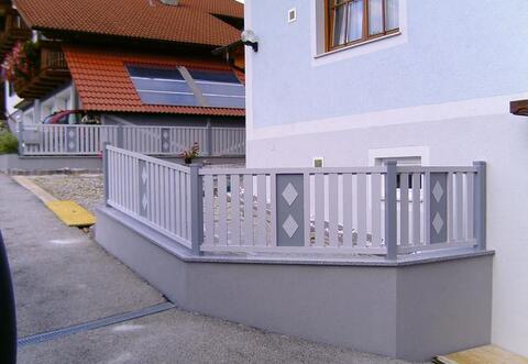 Zäune, Tore & Türen aus Aluminium