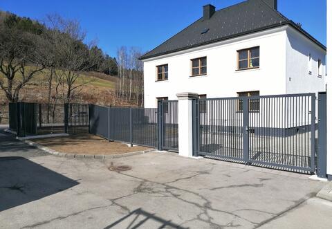 Sonderanfertigung Drehtor