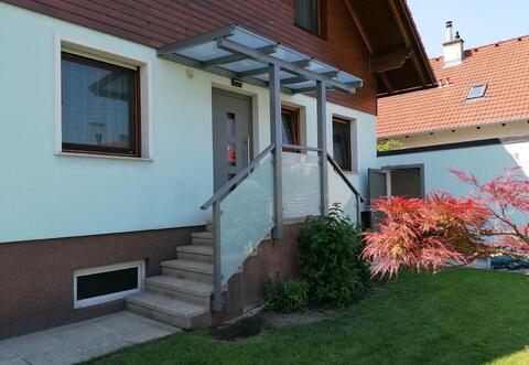 Eingangsüberdachung