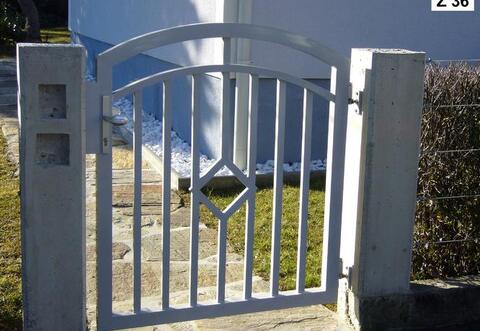 Zäune, Tore & Türen aus Aluminium