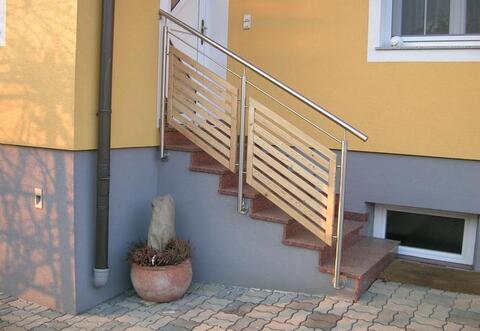 Geländer & Zäune aus Edelstahl / Niro