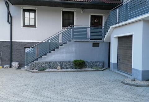 Aluminiumgeländer mit Niro Kombination